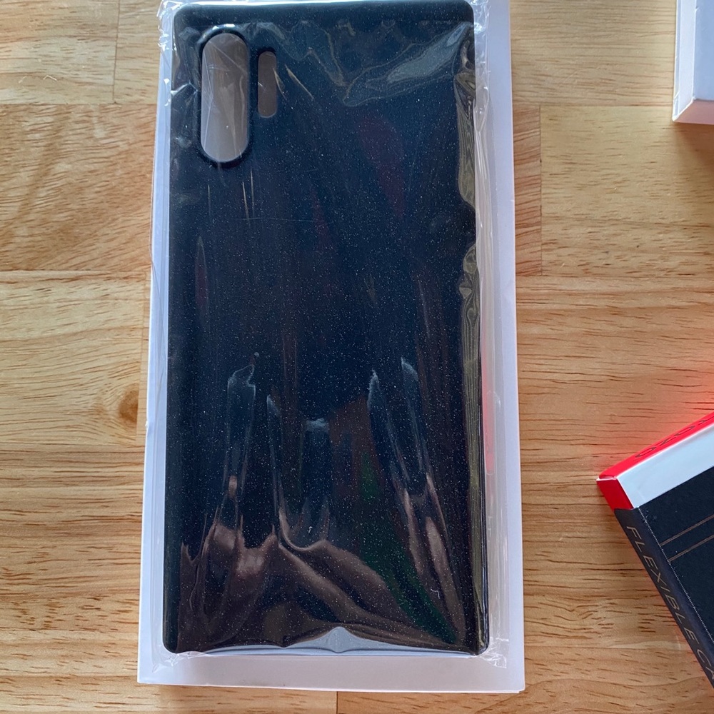 Samsung note 10 + case - Picture 4 of 6